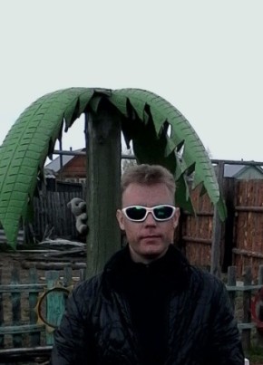 Олег, 47, Россия, Гусь-Хрустальный