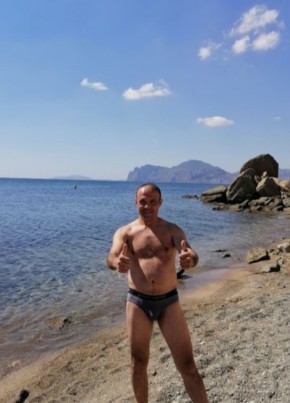 Владимир, 43, Россия, Феодосия