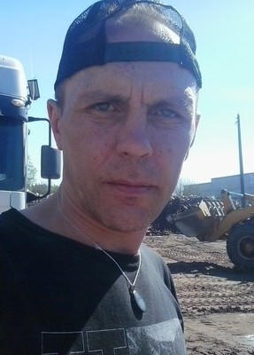 Александр, 46, Россия, Гатчина