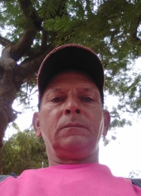 Carlos m Gonzále, 52, República de Cuba, La Habana