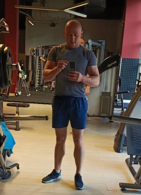 Aleksandr, 39, Poland, Wroclaw