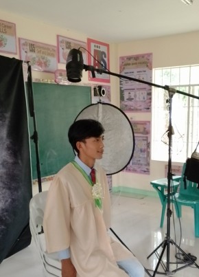 fritz
Julian, 25, Philippines, Manila