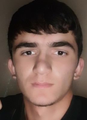 Андрей из Душанбе 23 года