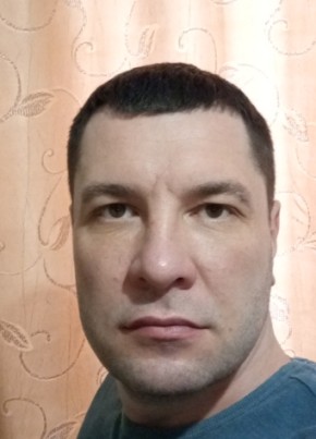 Александр из Саратова 43 года
