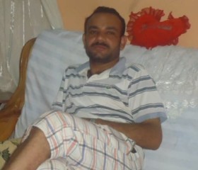 Ahrf, 41, Cairo