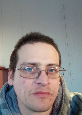 Вениамин, 36, Россия, Троицк (Челябинск)