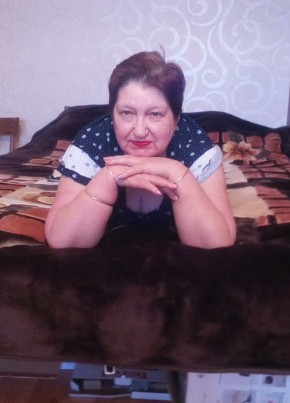 Валентина, 73, Россия, Новомосковск