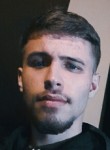 Tom, 21  , Saint-Etienne