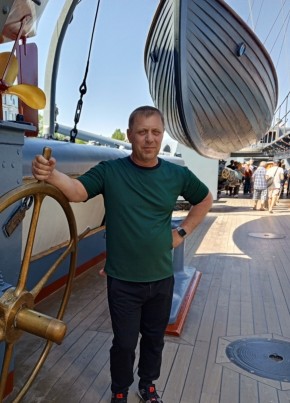 Алексей из Дзержинска 51 год
