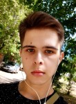 Aleksandr, 18  , Moscow