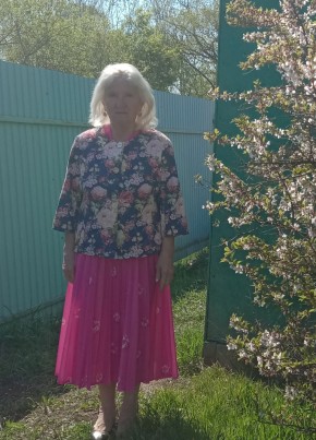 Эмма, 67, Россия, Хабаровск