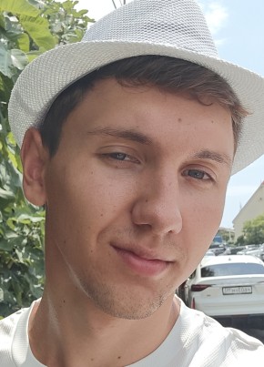 Александр из Обнинска 22 года