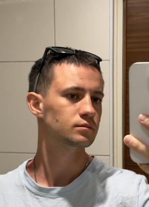 Andrii из Dublin city 23 года