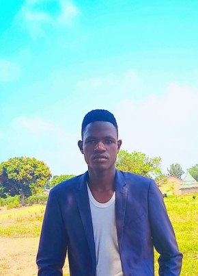 Musana zakiyu из Kampala 26 лет