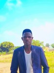 Musana zakiyu, 26, Kampala
