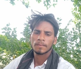 , mother Baloch, 26, Dipalpur