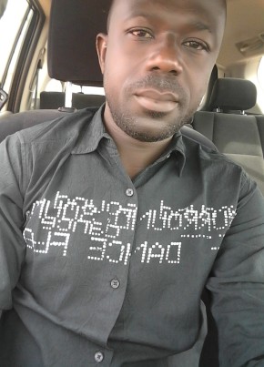 Moussa, 42, République du Mali, Bamako