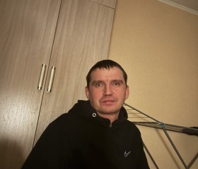 Anton, 47, Saint Petersburg