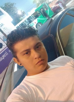 Damian Manuel, 34, Estados Unidos Mexicanos, Mérida