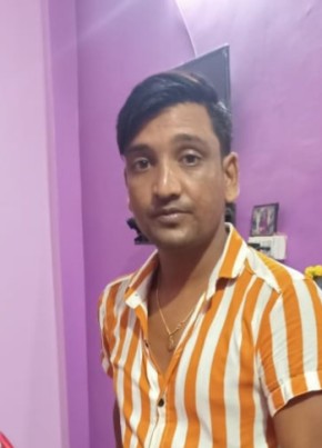 Sandeep Singh, 35, India, Pānihāti