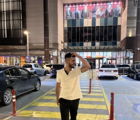 Salih, 18, Kahramanmaras
