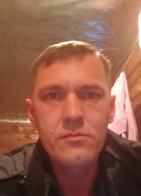 Константин из Краснокамска 40 лет