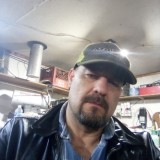 Aaron maxon, 46  , Troy (State of Ohio)