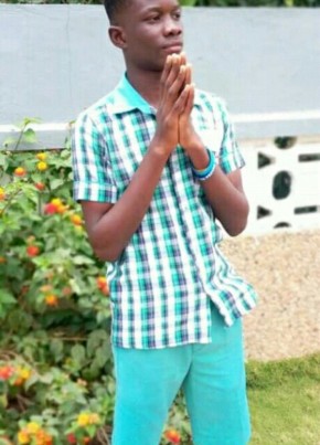 Emmanuel, 23, Ghana, Accra
