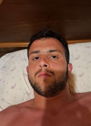 Gonçalo из Porto 24 года