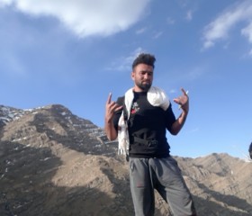 Mohammed, 22, Shahrak