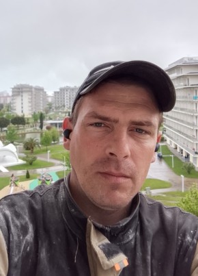 Виталий из Адлера 36 лет