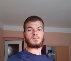 Andrei, 28 лет, Pardubice