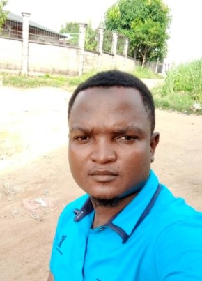 SADICK, 30, Republic of Cameroon, Douala