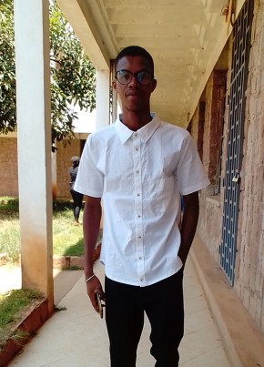 Geraldo, 20, République de Madagascar, Antananarivo
