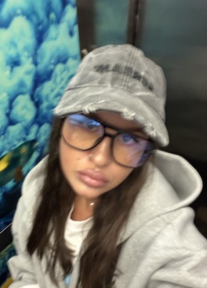 Polina из Санкт-Петербурга 24 года