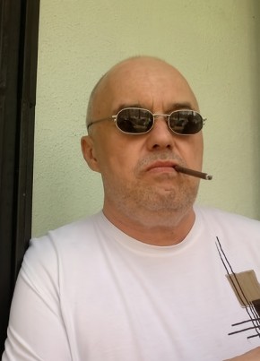 Юра, 62, Россия, Химки