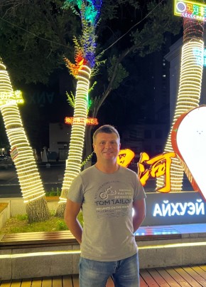 Анатолий из Новокузнецка 51 год