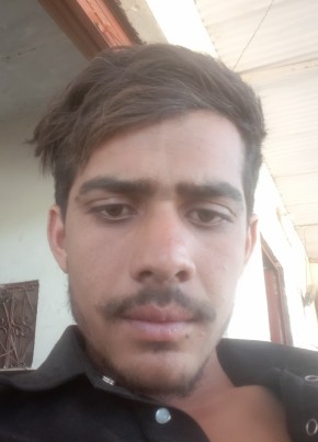 Aasim Khan, 18, India, Jodhpur (Rajasthan)