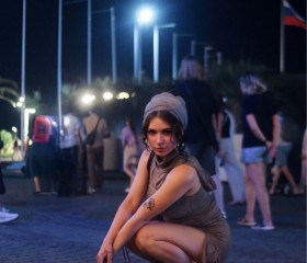 Liana, 18, Saint Petersburg