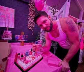 Kelvin, 47, Blackheath