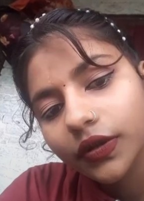 Shivani, 18, India, New Delhi