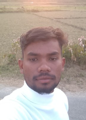 Sunujit hasda, 18, India, Jaigaon