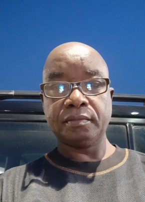 yaks, 64, Nigeria, Abuja