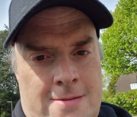 Steve, 42, London