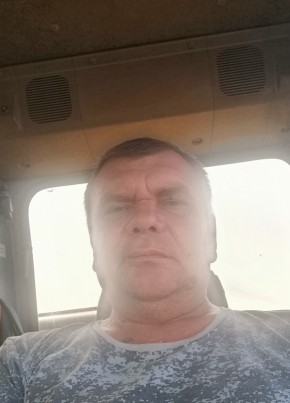 Алексей, 51, Россия, Северобайкальск