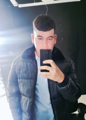 Иляс.