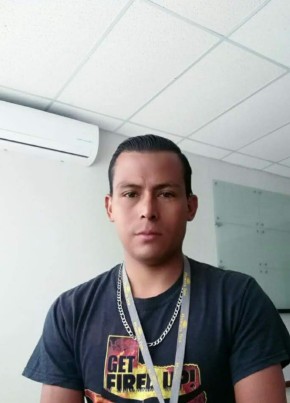 Roger , 41, República de Honduras, Tegucigalpa