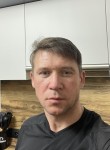 Valentin, 45, Moscow