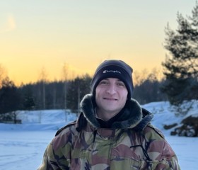 Aleksandr Burov, 40, Volzhsk