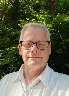 Gérald из Lannion 53 года